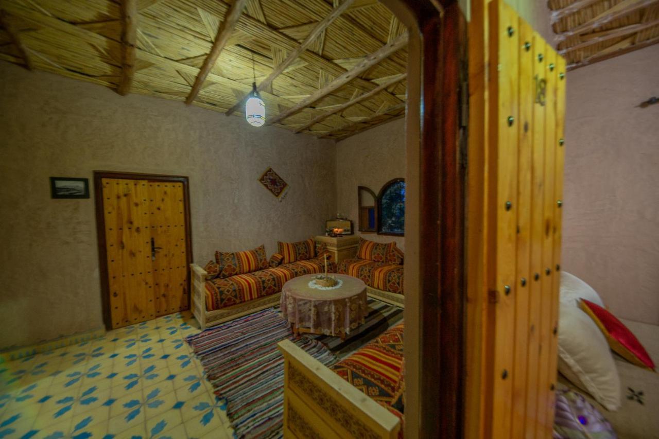 Dar Nadia Bendriss Hotel Tajda Exterior photo