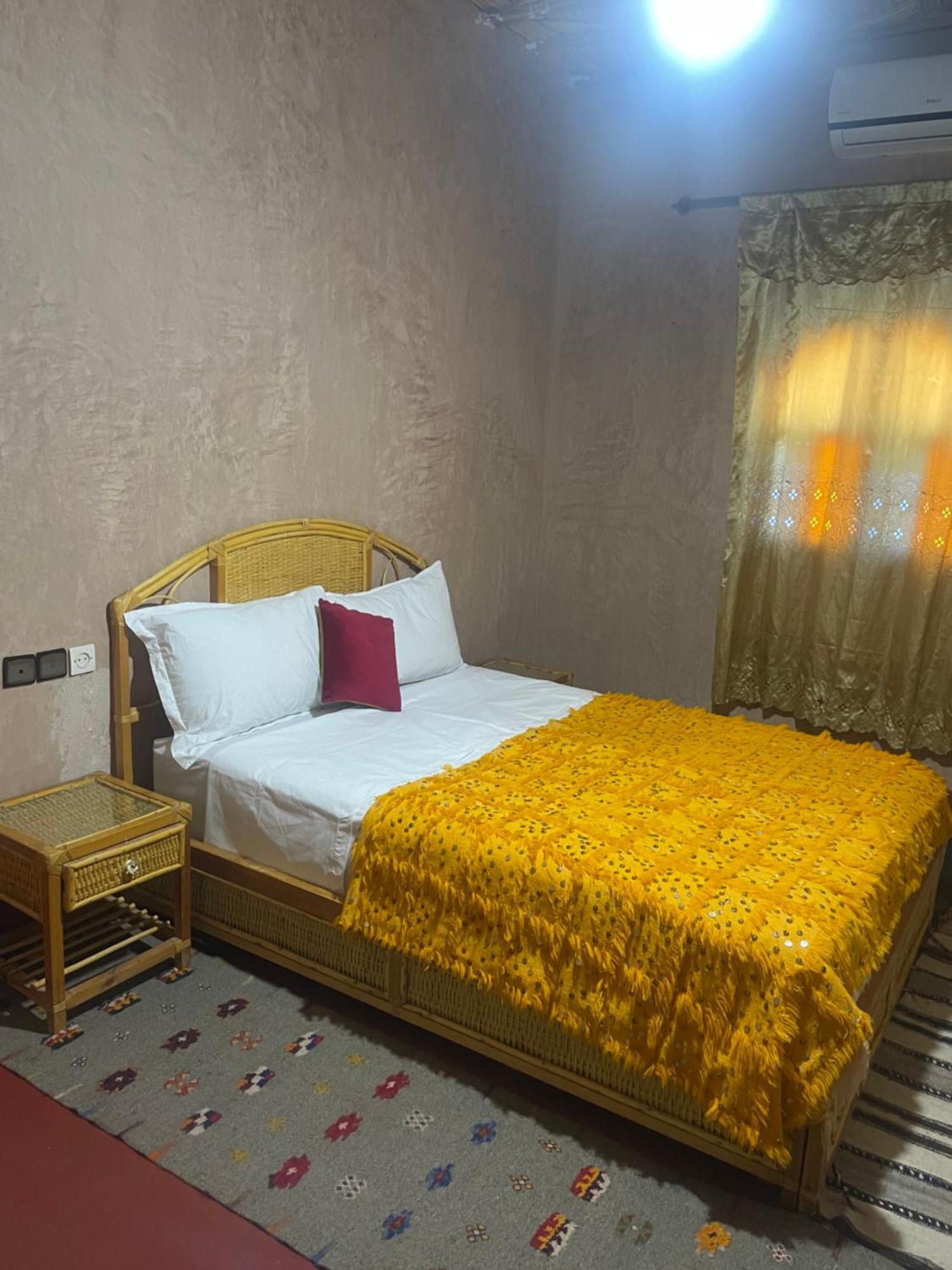 Dar Nadia Bendriss Hotel Tajda Exterior photo
