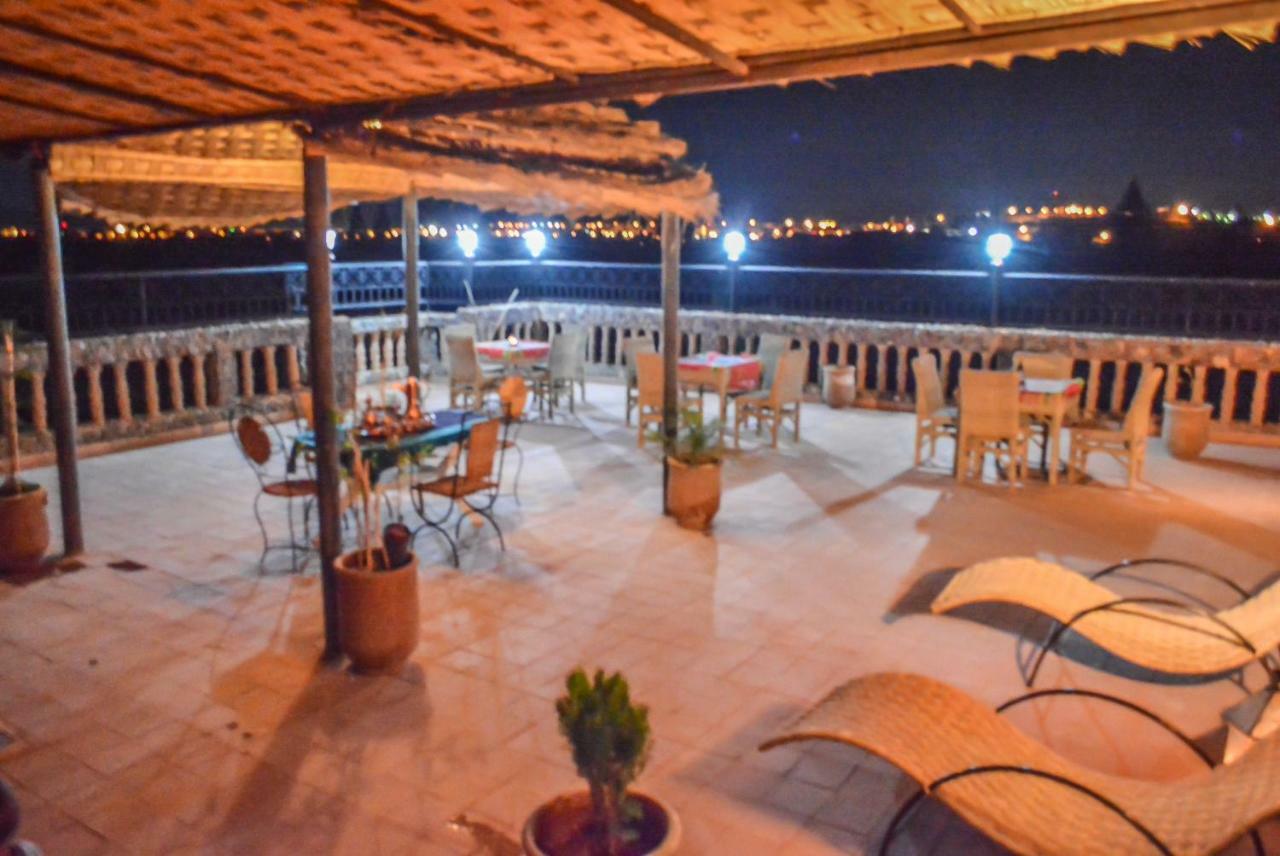Dar Nadia Bendriss Hotel Tajda Exterior photo